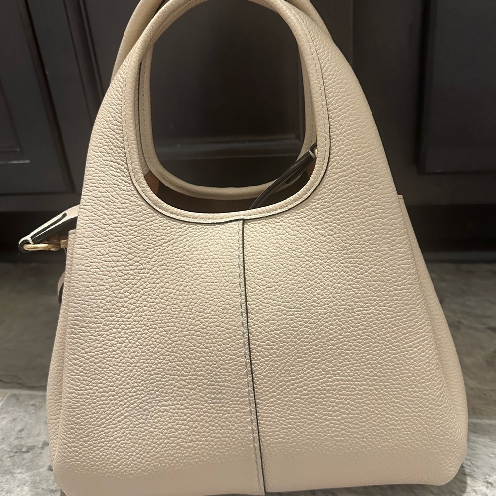 Lana Shoulder Bag 23 - Picture 6 of 11
